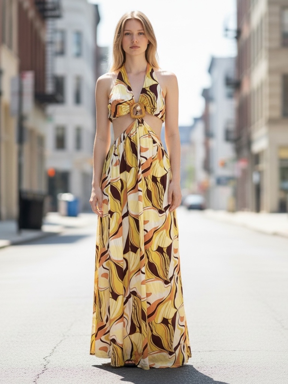L.I.F.E Cutout Halter Maxi dress in Yellow Print Size M